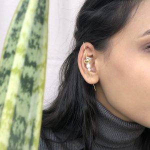 Flora ear wrap